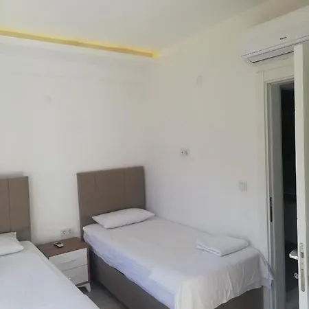 Ev konforunu aratmayacak havuzlu villa Villa