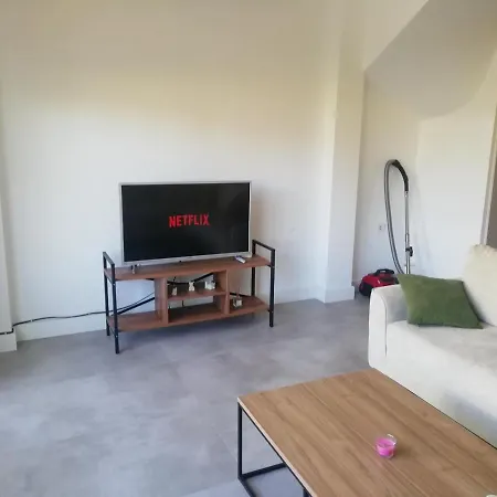 Ev konforunu aratmayacak havuzlu villa