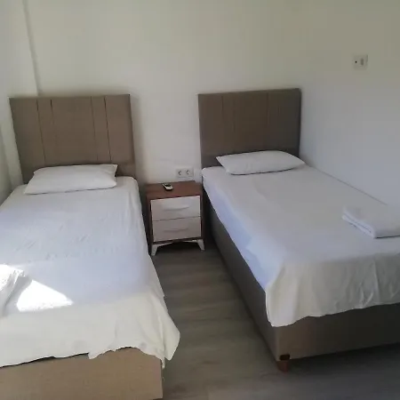 Ev konforunu aratmayacak havuzlu villa *